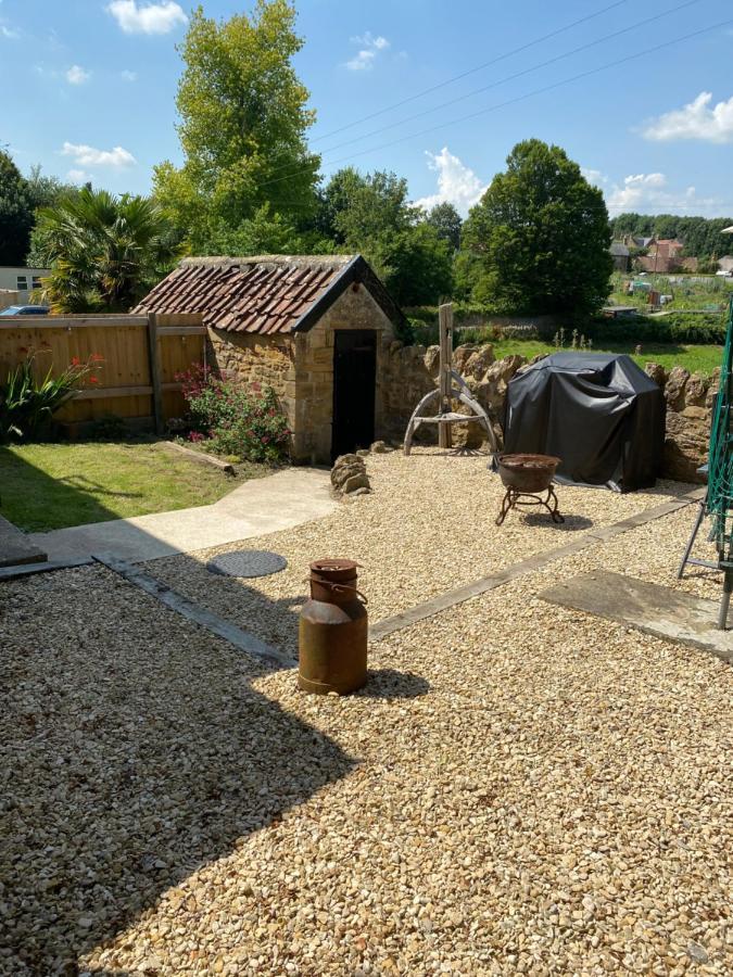 Spaniel Cottage With Views Of Ham Hill, Stoke Sub Hamdon Martock Eksteriør billede