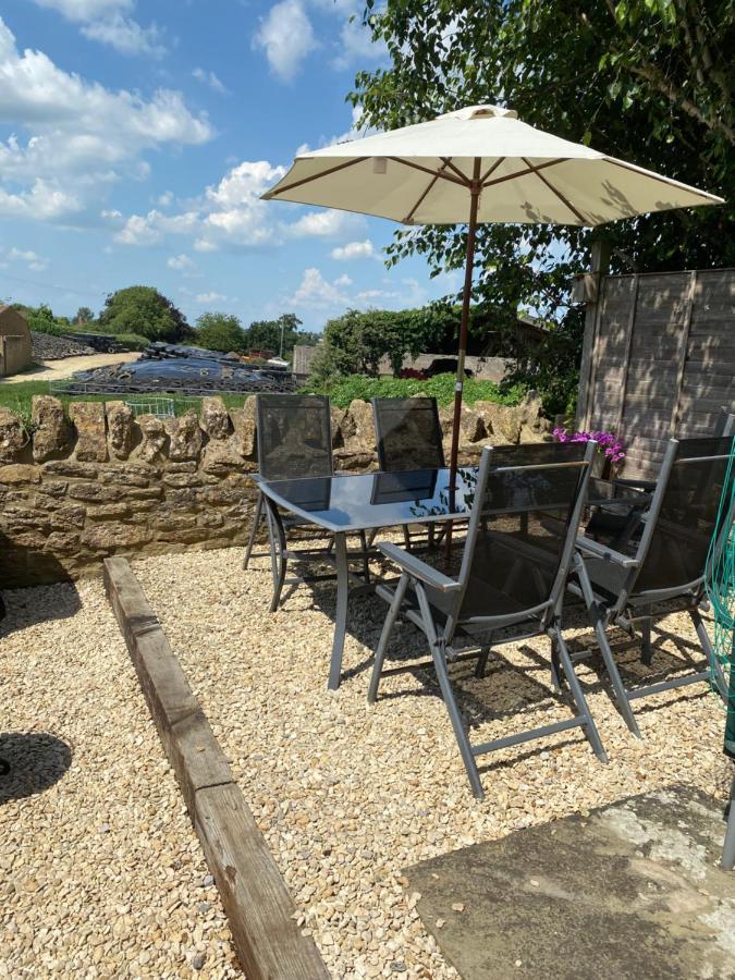 Spaniel Cottage With Views Of Ham Hill, Stoke Sub Hamdon Martock Eksteriør billede
